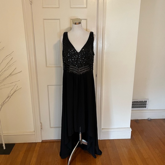 NWT Ever Pretty V Neck Sleeveless High Low Sequin Black Dress Sz Us 20 6XL - Picture 1 of 15